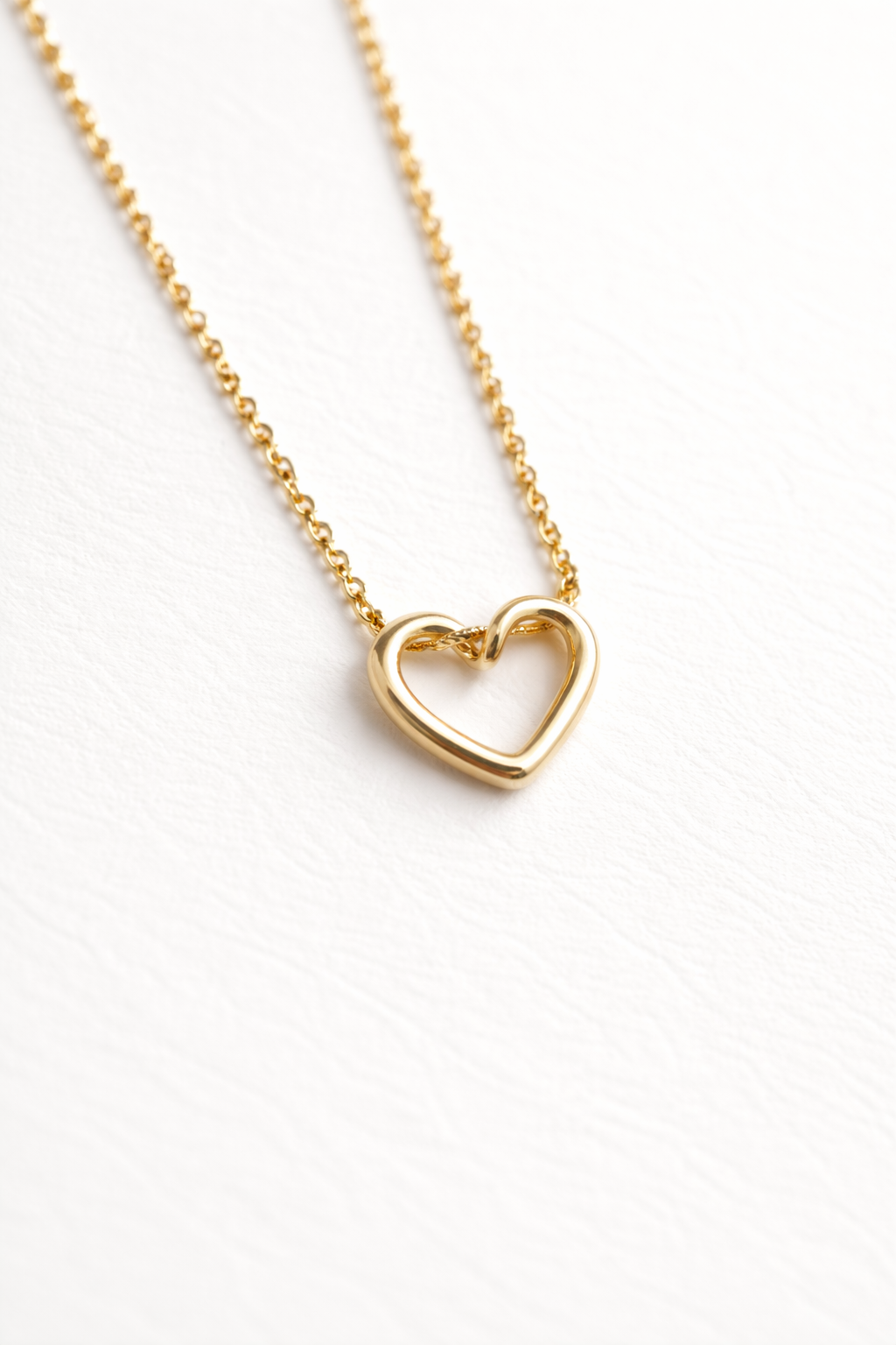 Minimal Open Heart Necklace