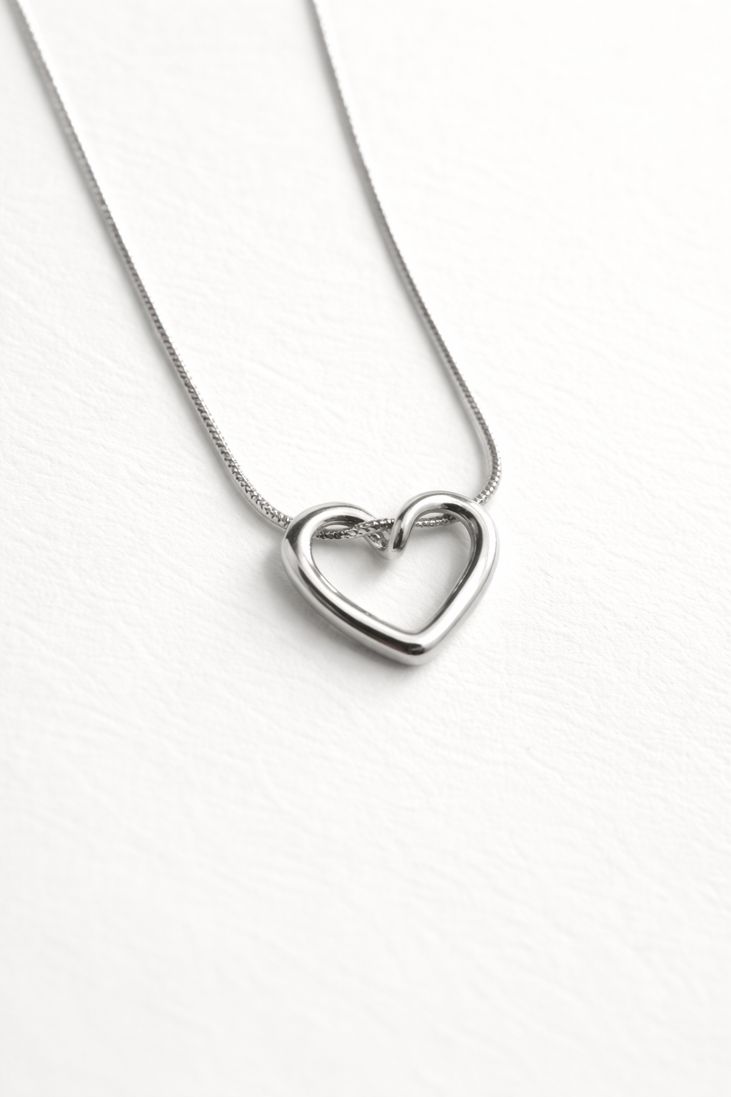 Minimal Open Heart Necklace