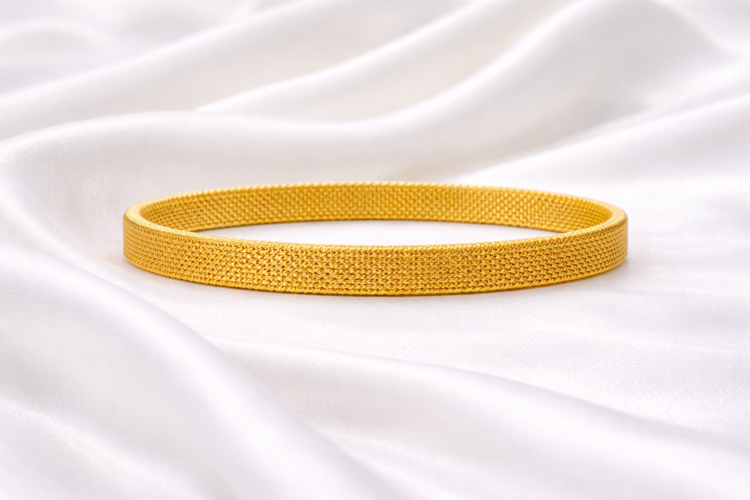 Golden Weave Classic Bangle