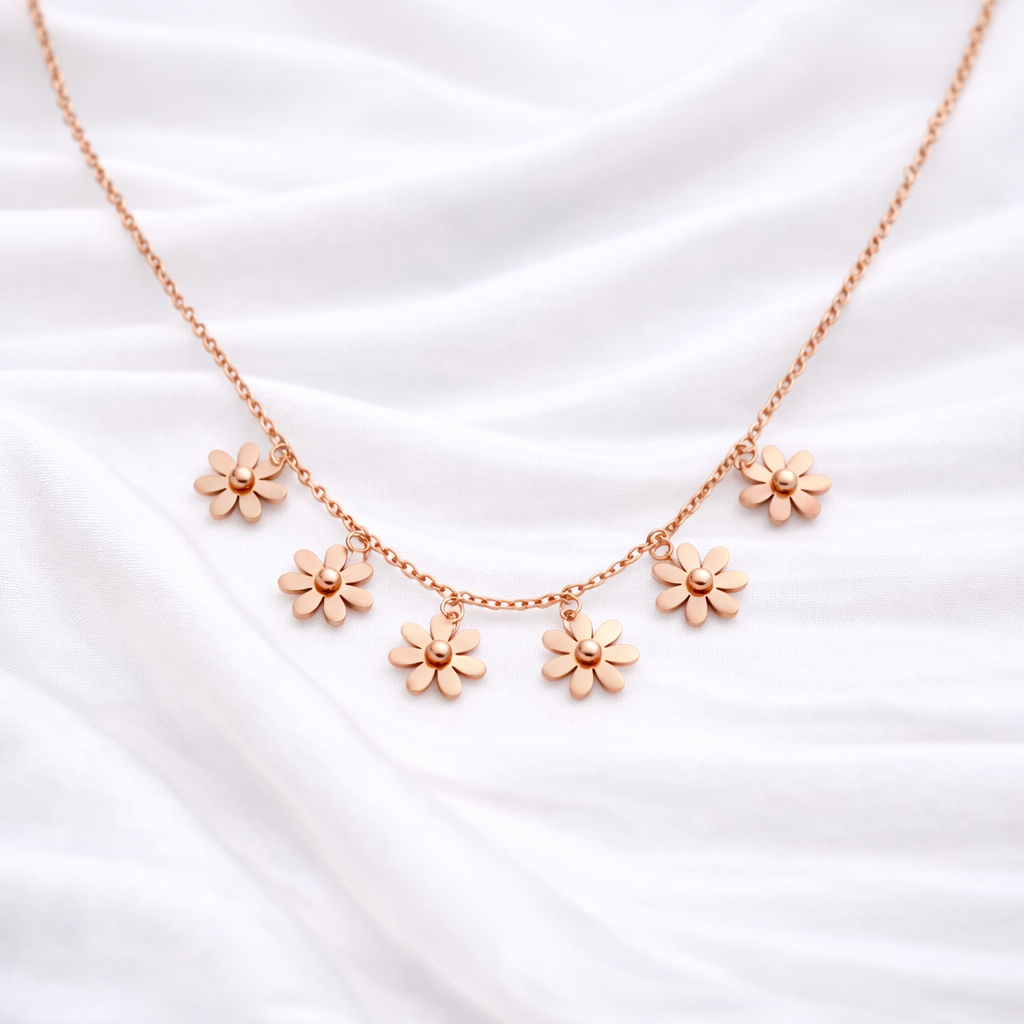 Daisy Bloom Charm Necklace